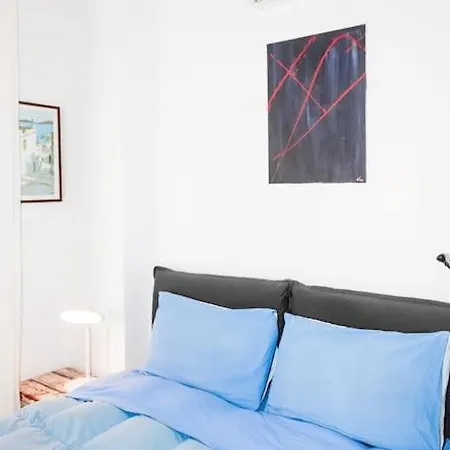 Raphi's Flat In Trastevere - The Heart Of דירה רומא
