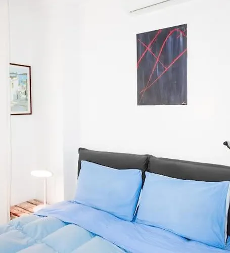 Raphi's Flat In Trastevere - The Heart Of Lägenhet Rom